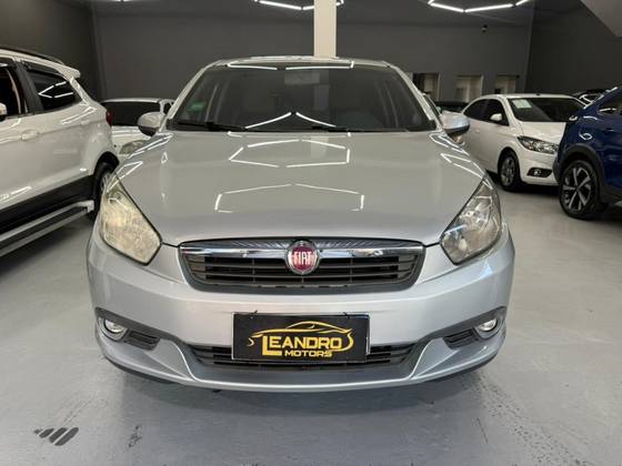 FIAT GRAND SIENA 1.6 MPI ESSENCE 16V FLEX 4P MANUAL